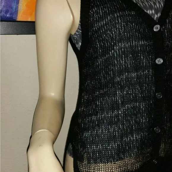 Eileen Fisher Black V-Neck Ethereal Organic Linen Fine Gauge Vest - PP NWT $188 - Picture 2 of 7